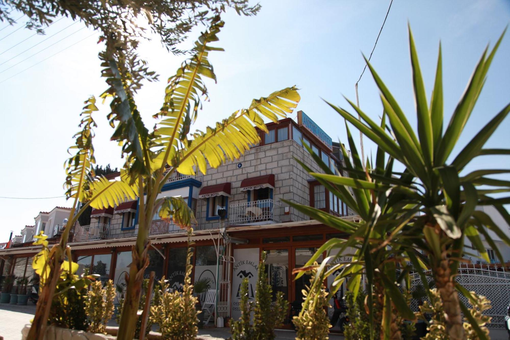 Çeşme Alacati Antik Motel מראה חיצוני תמונה