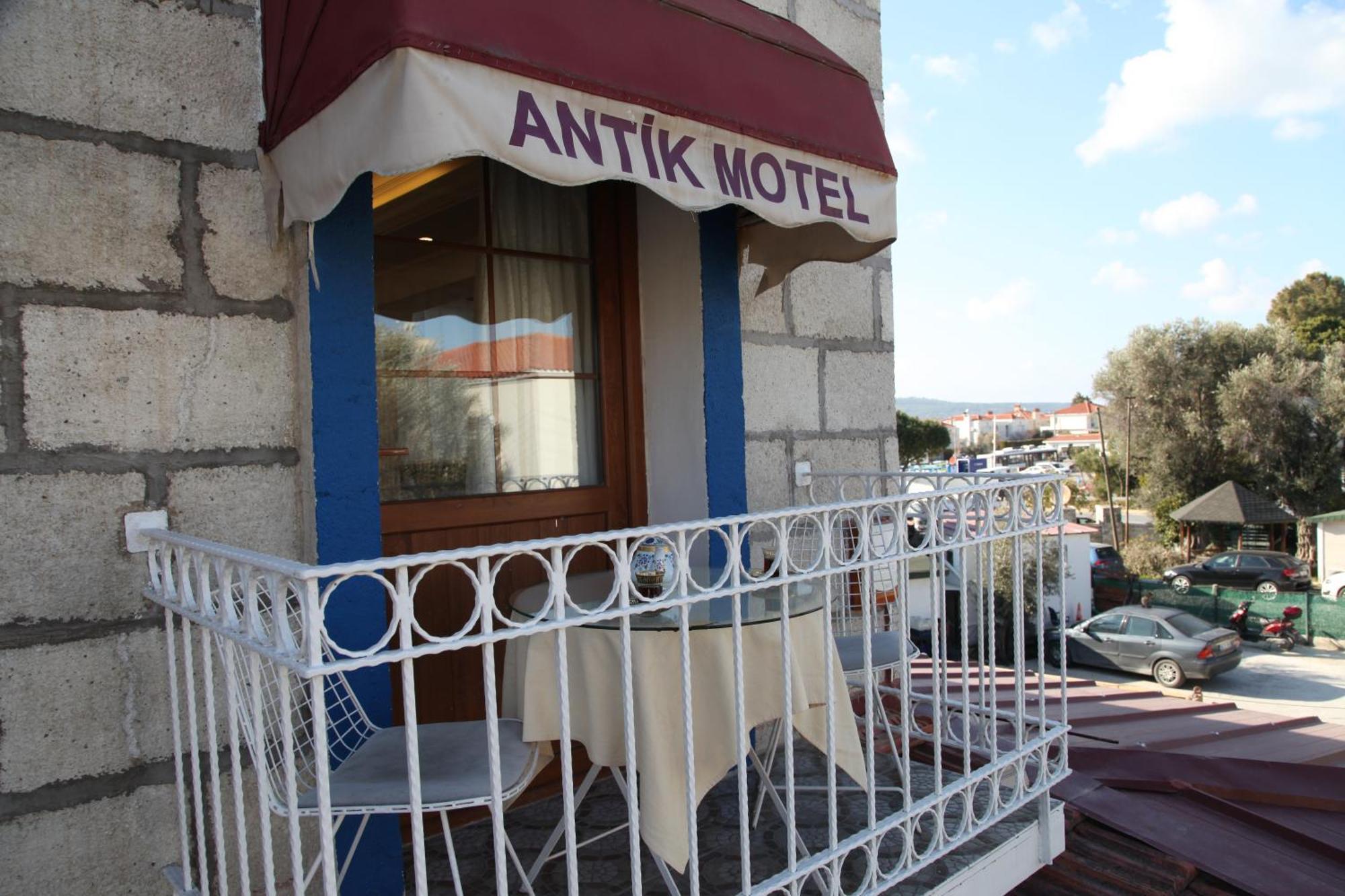 Çeşme Alacati Antik Motel מראה חיצוני תמונה