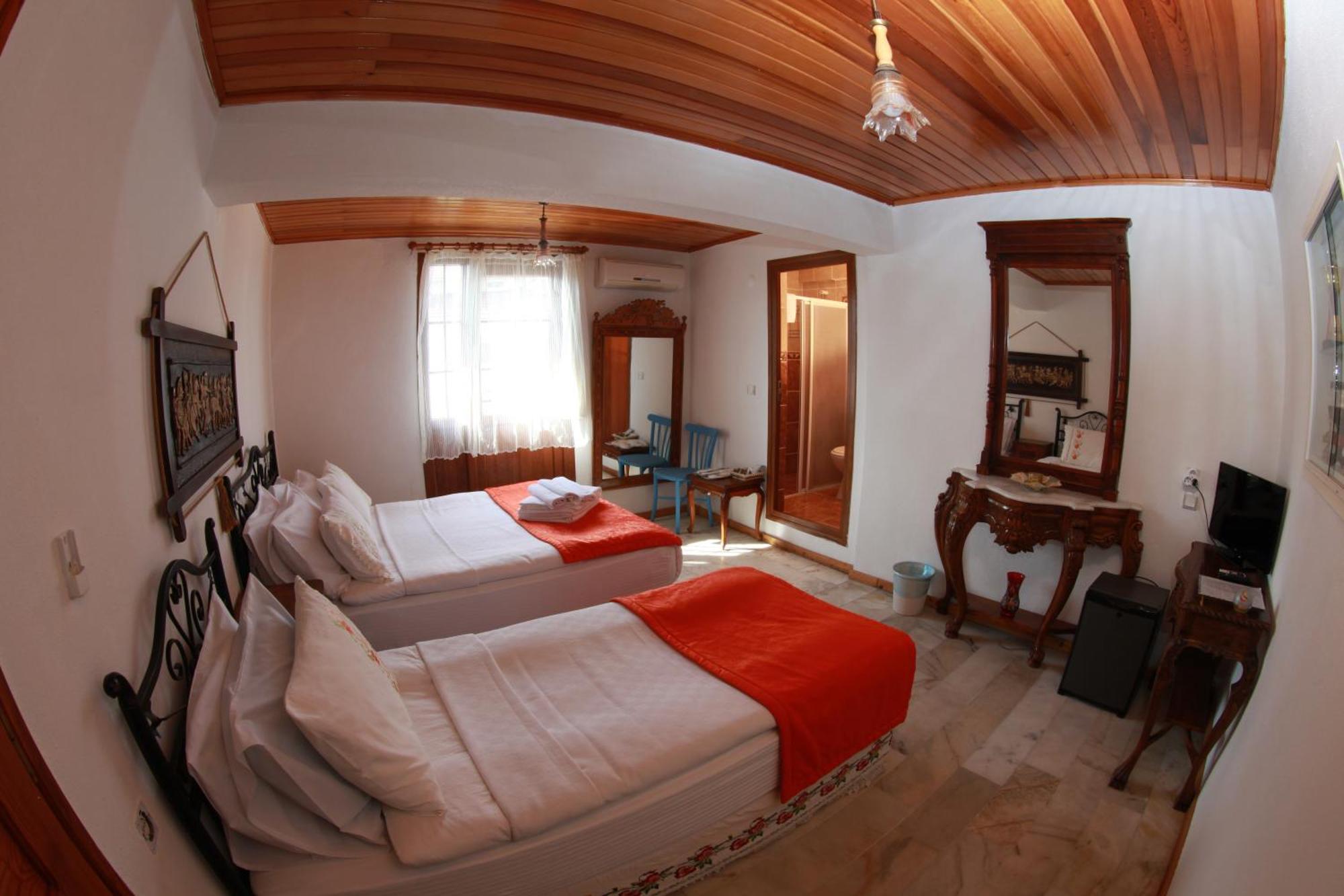 Çeşme Alacati Antik Motel מראה חיצוני תמונה