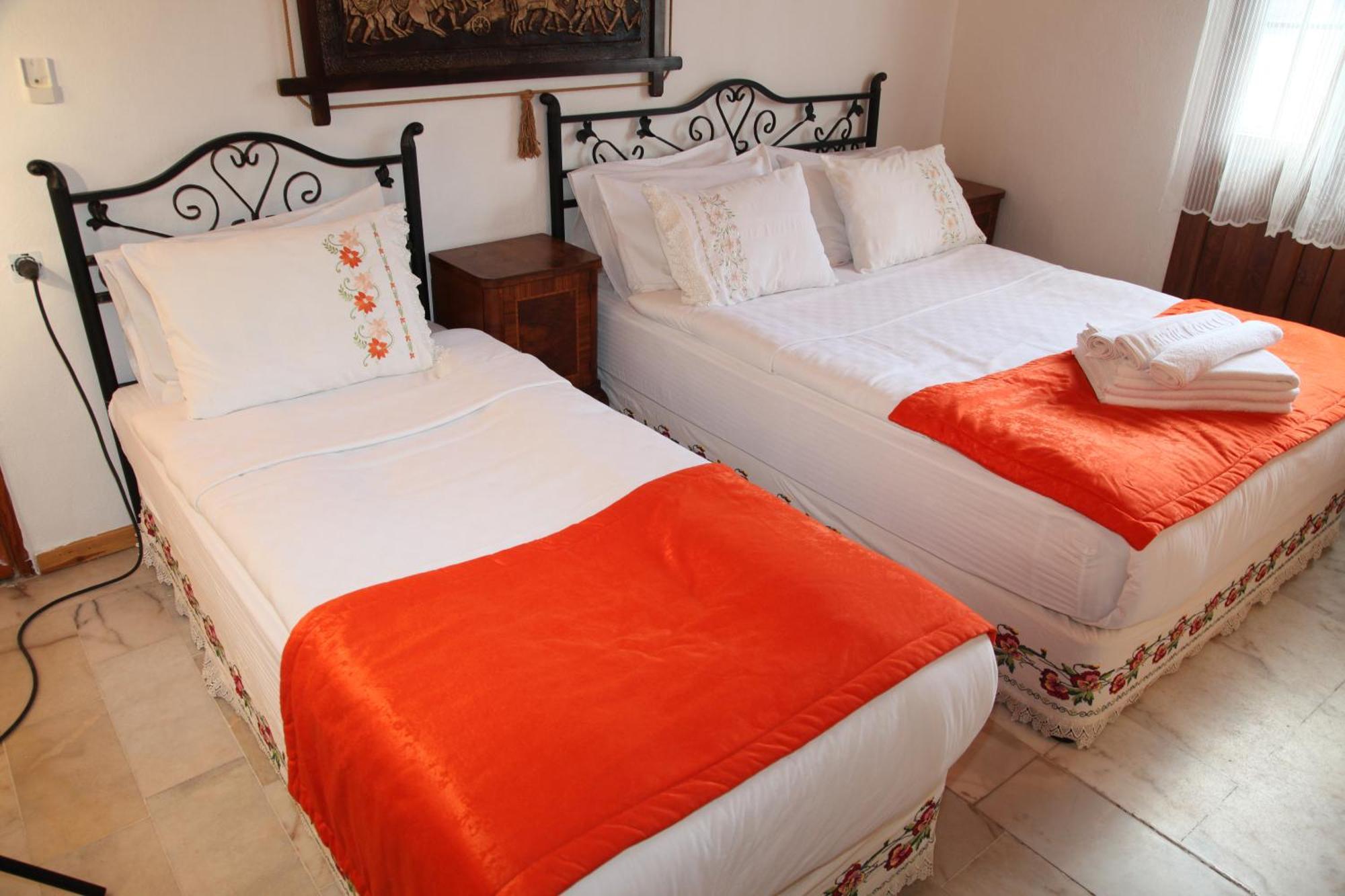 Çeşme Alacati Antik Motel מראה חיצוני תמונה