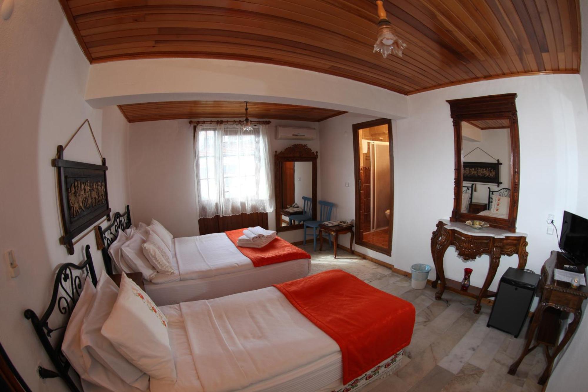 Çeşme Alacati Antik Motel מראה חיצוני תמונה